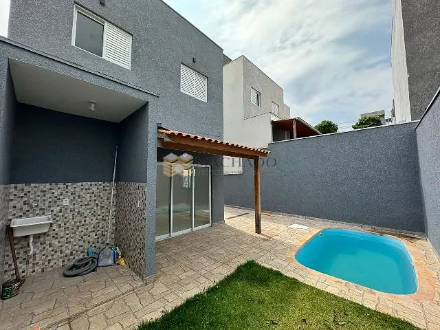 Sobrado com 175m² 3 quartos e 2 banheiros, à venda, no bairro Portais (Polvilho) em Cajamar