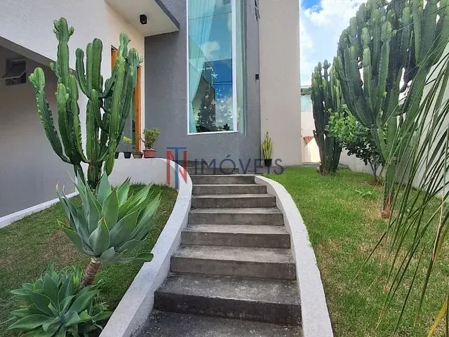 Sobrado com 296m² 3 quartos e 4 banheiros, à venda, no bairro Jardim Maristela em Atibaia