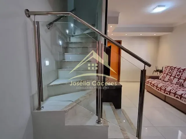 Sobrado com 125m² 3 quartos e 2 banheiros, à venda, no bairro Centro-Sul em Várzea Grande