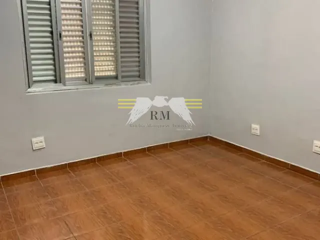 Prédio com 247m², para alugar, no bairro Jardim Vila Formosa em São Paulo