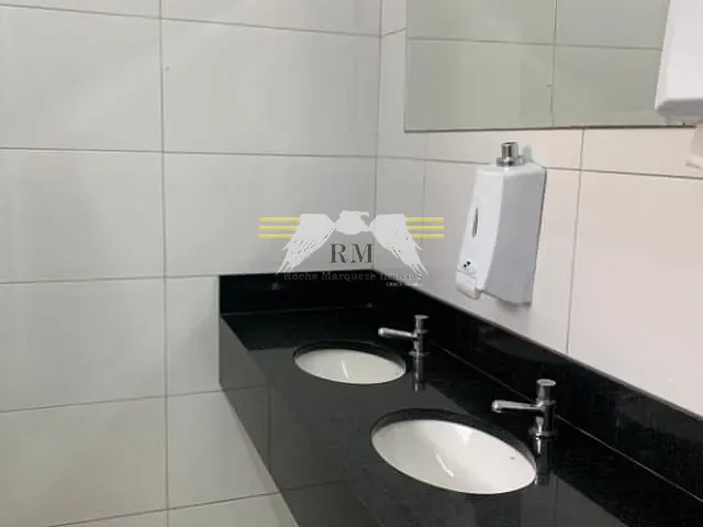 Prédio com 247m², para alugar, no bairro Jardim Vila Formosa em São Paulo