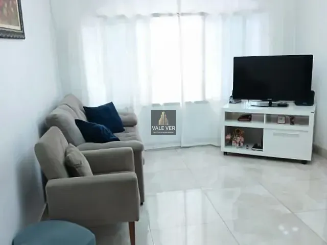 Sobrado com 150m² 3 quartos e 2 banheiros, à venda, no bairro Monte Castelo em São José dos Campos