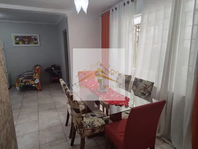 Sobrado com 200m² 4 quartos e 2 banheiros, à venda, no bairro Vila Alpina em São Paulo