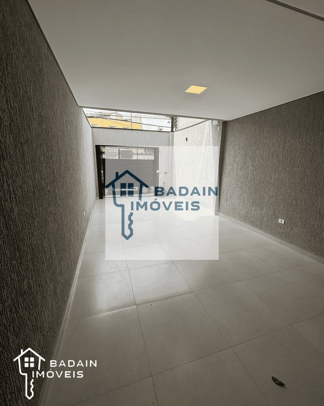Sobrado à venda com 3 quartos, 161m² - Foto 2