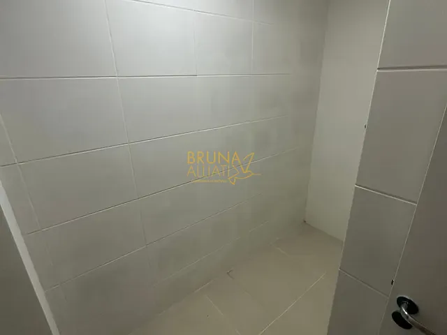 Sobrado 2 quartos e 2 banheiros, para alugar, no bairro Centro em Parobé