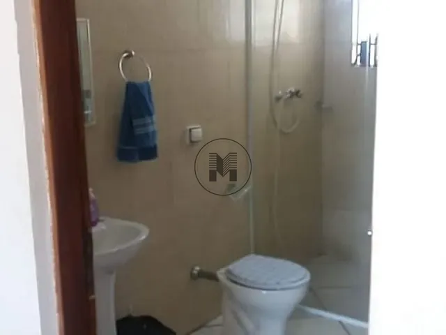 Sobrado com 90m² 3 quartos e 1 banheiro, à venda, no bairro Pedregulho em Guaratinguetá