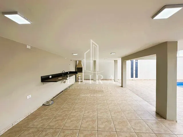 Sobrado com 312m² 4 quartos e 5 banheiros, à venda, no bairro Bela Vista em Americana
