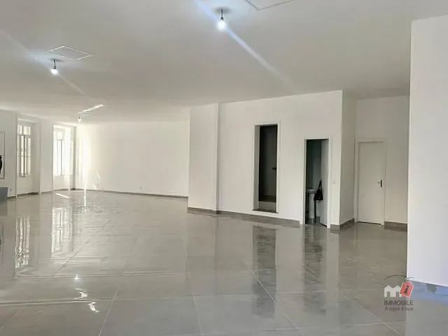 Sobrado para alugar, no bairro Centro em Petrópolis