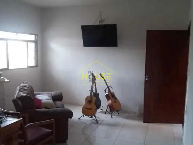 Sobrado com 154m², à venda, no bairro Jardim Caparroz em São José do Rio Preto
