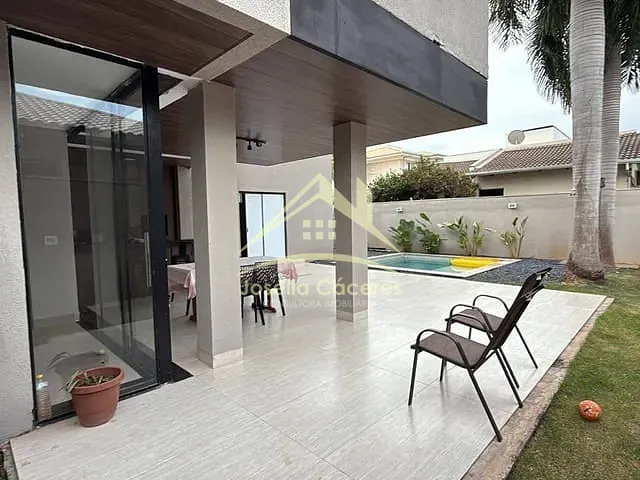 Sobrado com 467m² 4 quartos e 5 banheiros, à venda, no bairro Condomínio Florais Cuiabá Residencial em Cuiabá