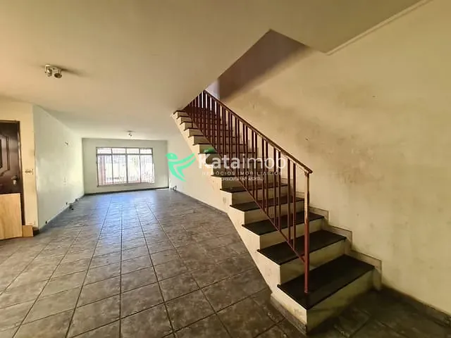 Sobrado 3 quartos e 4 banheiros, à venda, no bairro Parque Fongaro em São Paulo
