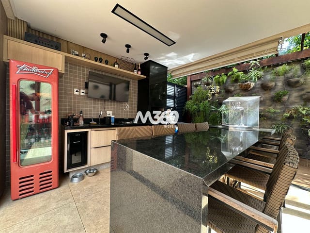 Sobrado com 434m² 3 quartos e 5 banheiros, à venda, no bairro Cidade Vera Cruz - Jardins Viena em Aparecida de Goiânia