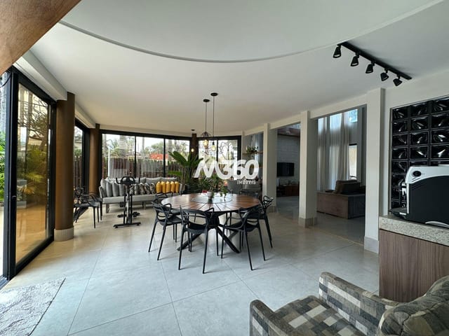 Sobrado com 434m² 3 quartos e 5 banheiros, à venda, no bairro Cidade Vera Cruz - Jardins Viena em Aparecida de Goiânia