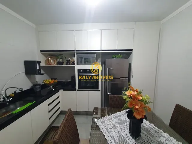 Sobrado 3 quartos e 4 banheiros, à venda, no bairro Vila Carrão em São Paulo