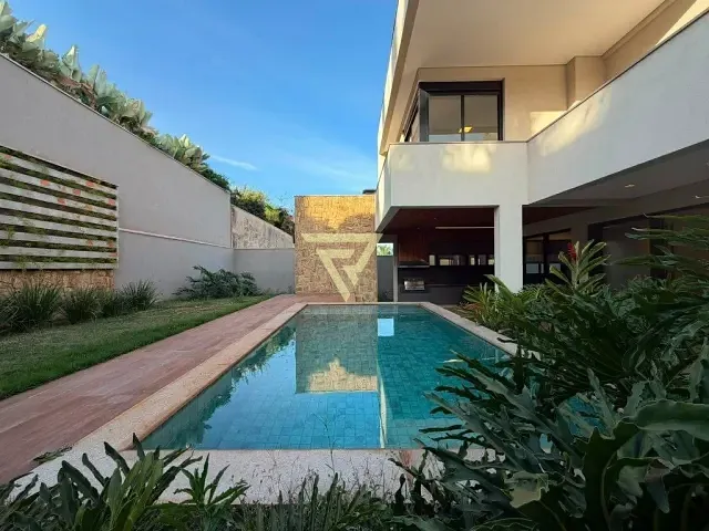 Sobrado com 494m² 3 quartos e 4 banheiros, à venda ou para alugar, no bairro Residencial e Empresarial Alphaville em Ribeirão Preto