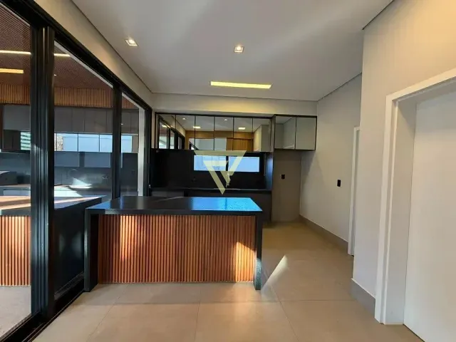 Sobrado com 494m² 3 quartos e 4 banheiros, à venda ou para alugar, no bairro Residencial e Empresarial Alphaville em Ribeirão Preto