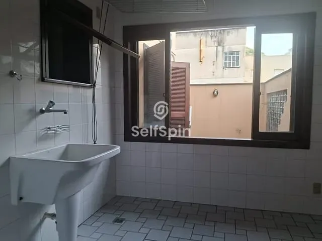 Sobrado 2 quartos e 1 banheiro, para alugar, no bairro Fonseca em Niterói