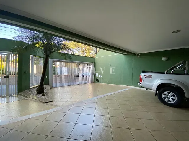 Sobrado com 613m² 4 quartos e 7 banheiros, à venda, no bairro Jardim Itatiaia 1 em Londrina