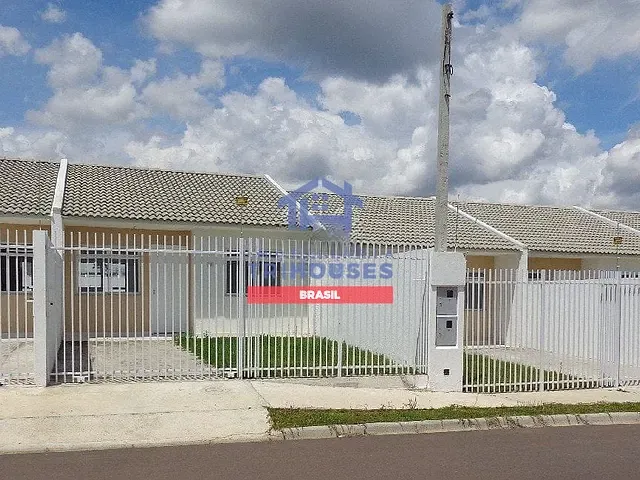 Casa 2 quartos e 1 banheiro, à venda, no bairro Campo Largo da Roseira em São José dos Pinhais