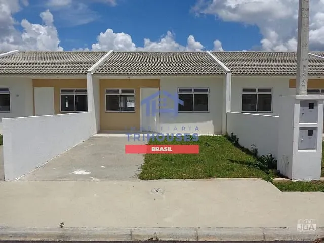 Casa 2 quartos e 1 banheiro, à venda, no bairro Campo Largo da Roseira em São José dos Pinhais