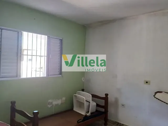 Sobrado 5 quartos e 3 banheiros, à venda, no bairro Vila Arbame em Ferraz de Vasconcelos