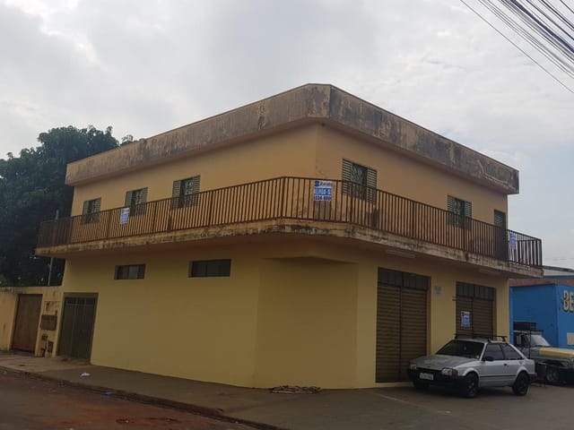 Foto do Sobrado - Sobrado para Locação 3 Quartos, 1 Suite, 1 Vaga, 10M², Amoroso Costa, Uberaba - MG | ZUCATO IMOBILIARIA LTDA