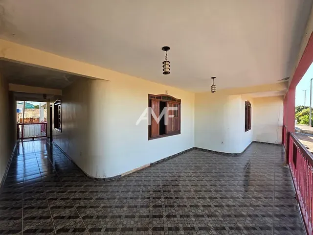 Sobrado com 250m² 5 quartos e 4 banheiros, à venda ou para alugar, no bairro Ceilândia Norte (Ceilândia) em Brasília