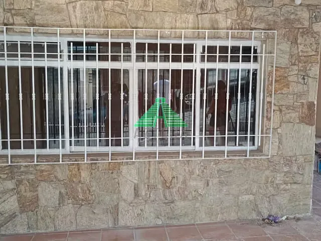 Sobrado com 127m² 3 quartos e 2 banheiros, à venda, no bairro Vila Leda em Guarulhos