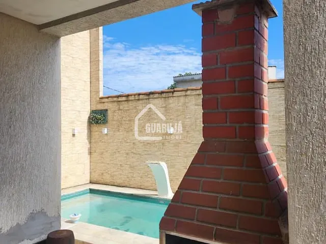 Sobrado com 137m² 3 quartos e 5 banheiros, à venda, no bairro Sítio Paecara (Vicente de Carvalho) em Guarujá