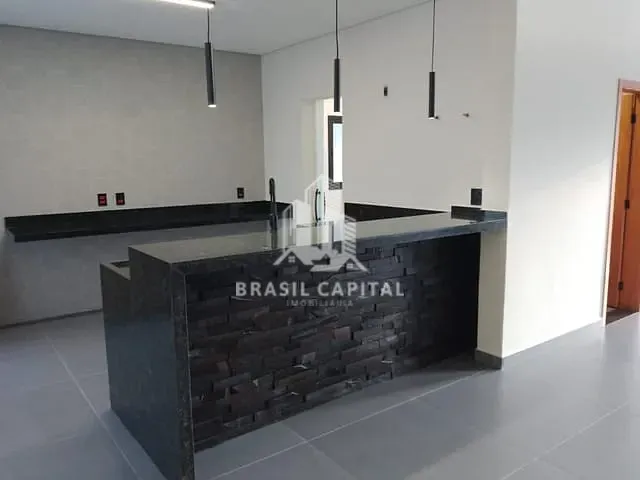 Sobrado com 250m² 3 quartos e 4 banheiros, para alugar, no bairro Aparecidinha em Sorocaba