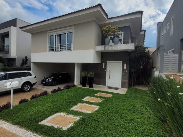 Casa com 334m² 3 quartos e 4 banheiros, à venda, no bairro Estrela em Ponta Grossa