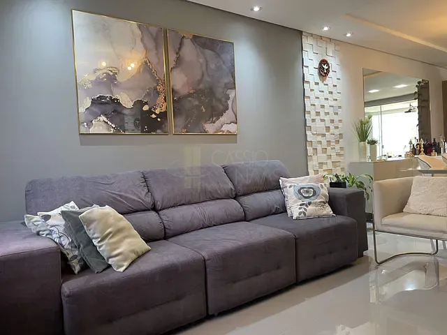 Sobrado com 439m² 3 quartos e 3 banheiros, à venda, no bairro Lago Jaboti em Apucarana