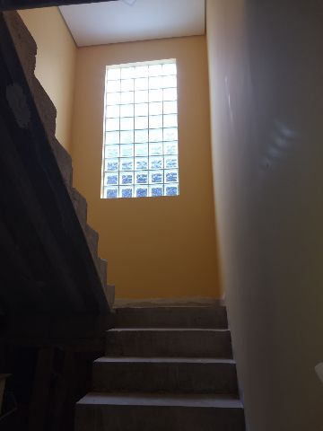Sobrado com 225m² 2 quartos e 1 banheiro, à venda, no bairro Conjunto Habitacional Terra dos Ipês em Pindamonhangaba