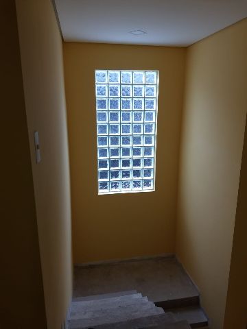 Sobrado com 225m² 2 quartos e 1 banheiro, à venda, no bairro Conjunto Habitacional Terra dos Ipês em Pindamonhangaba