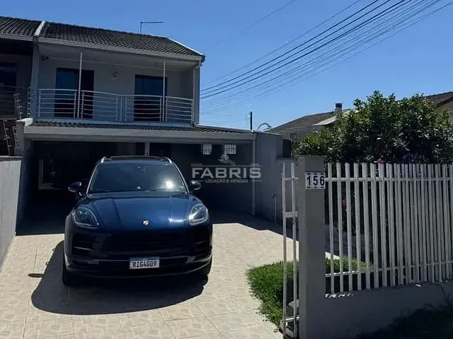 Sobrado 3 quartos e 3 banheiros, à venda, no bairro Loteamento Bieda em Campo Largo