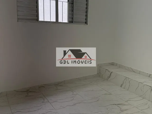 Sobrado 2 quartos e 2 banheiros, para alugar, no bairro Cidade Patriarca em São Paulo