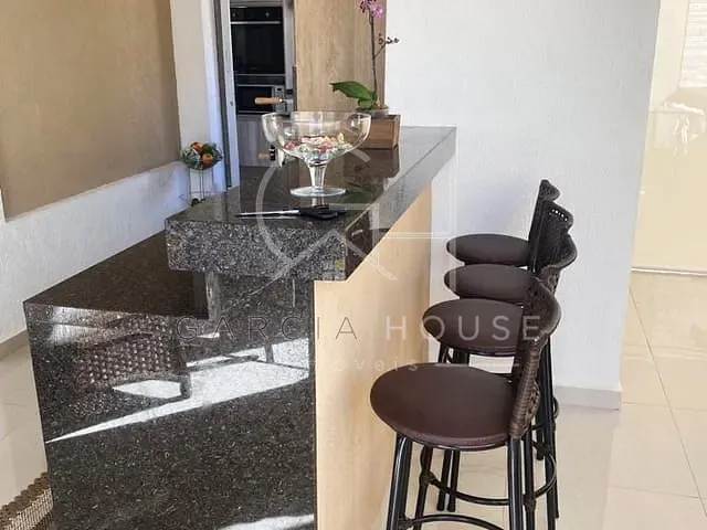 Casa com 495m² 5 quartos e 2 banheiros, à venda, no bairro Ribeirânia em Ribeirão Preto