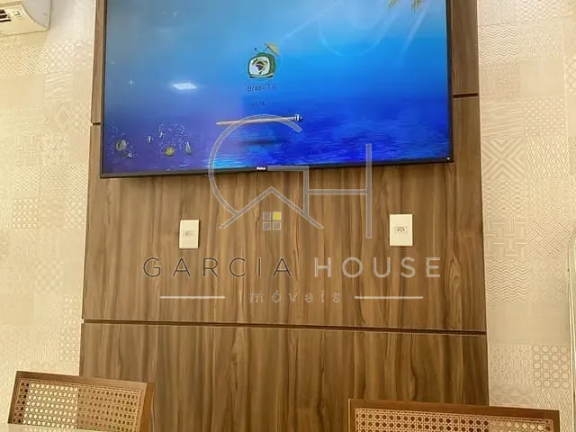 Casa com 495m² 5 quartos e 2 banheiros, à venda, no bairro Ribeirânia em Ribeirão Preto