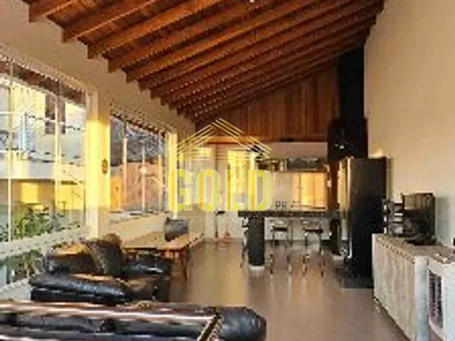 Sobrado com 330m² 4 quartos e 4 banheiros, à venda, no bairro Esperança em Londrina