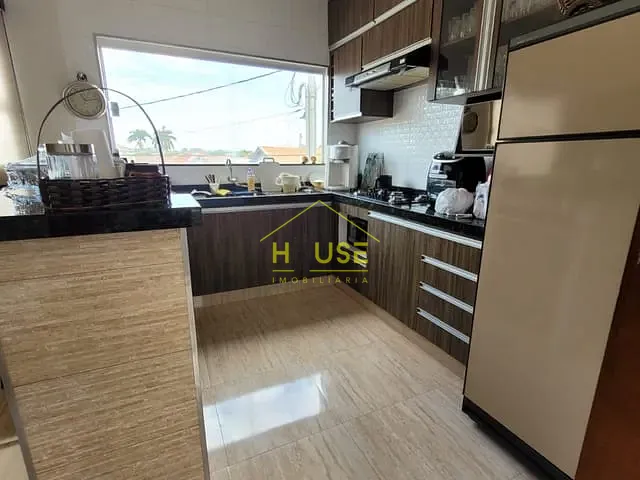 Sobrado com 155m², à venda, no bairro Patrimônio Novo em Votuporanga