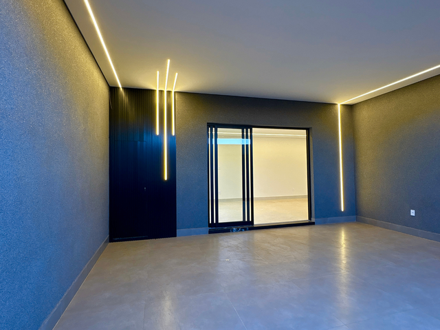 Sobrado com 281m² 3 quartos e 2 banheiros, à venda, no bairro Jardim Botânico em Franca