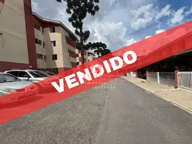 Sobrado com 100m² 3 quartos e 2 banheiros, à venda, no bairro Fazendinha em Curitiba