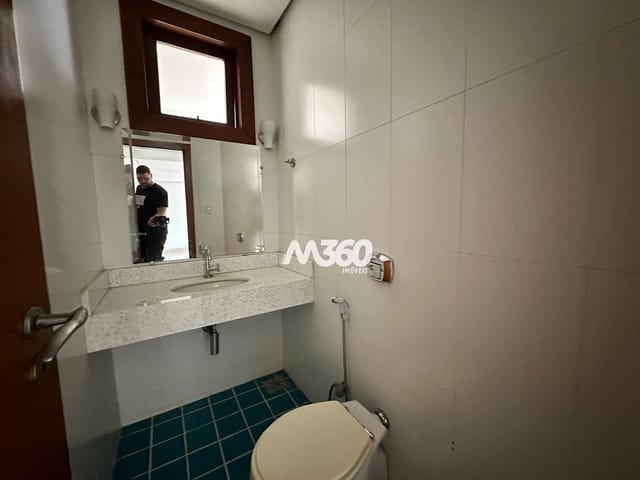 Sobrado com 434m² 4 quartos e 5 banheiros, à venda, no bairro Cidade Vera Cruz - Jardins Viena em Aparecida de Goiânia