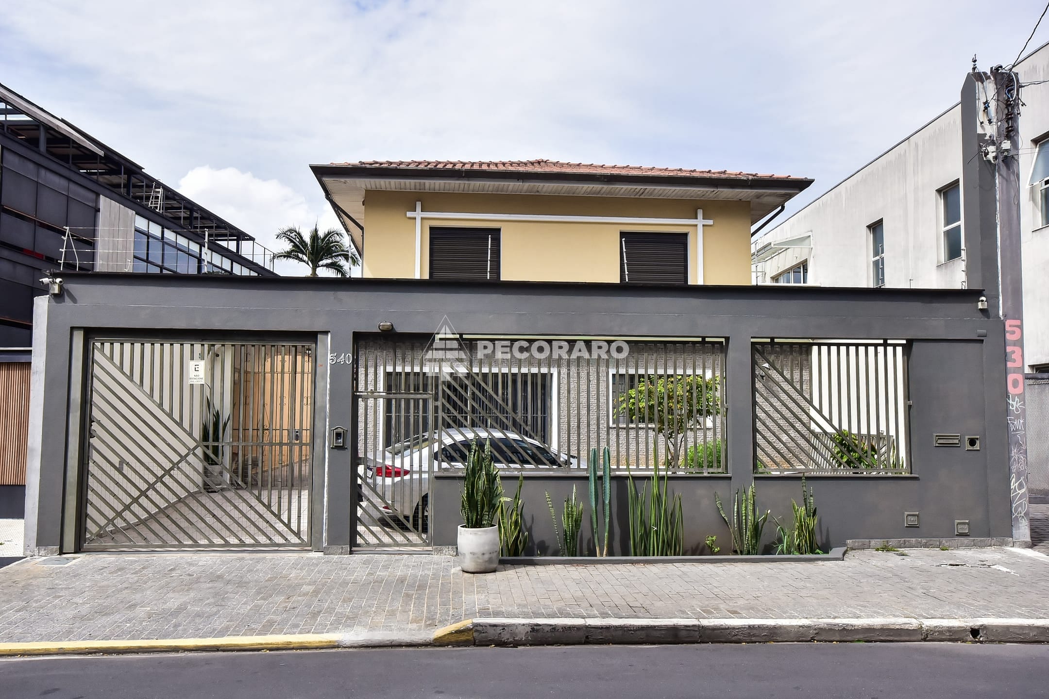 Sobrado, 6 quartos, 360 m² - Foto 3