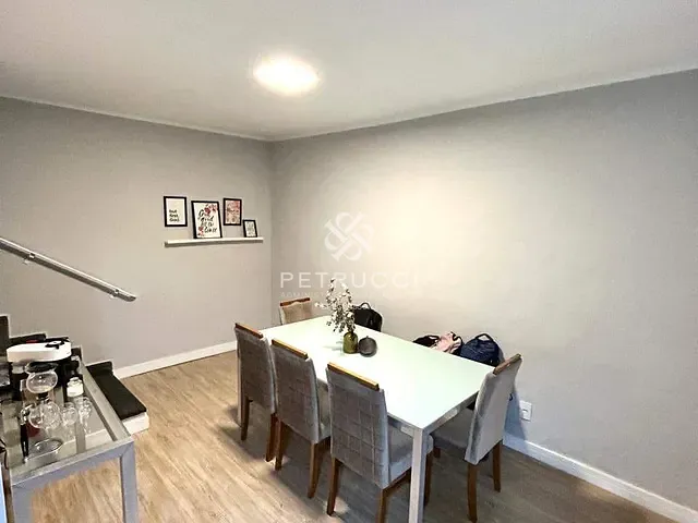 Sobrado com 186m² 3 quartos e 3 banheiros, à venda, no bairro Nova Gerti em São Caetano do Sul