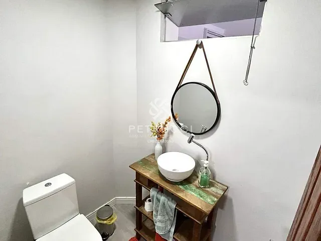 Sobrado com 186m² 3 quartos e 3 banheiros, à venda, no bairro Nova Gerti em São Caetano do Sul