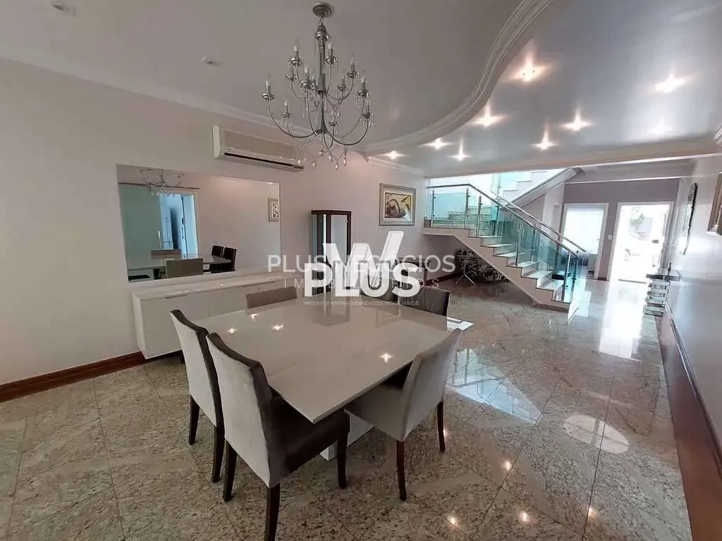 Sobrado, 3 quartos, 340 m² - Foto 1