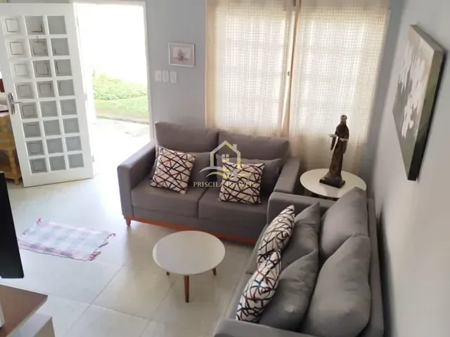 Sobrado com 100m² 2 quartos e 3 banheiros, à venda, no bairro Boracéia em São Sebastião