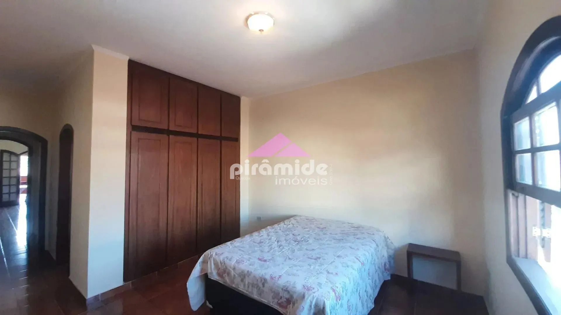 Sobrado, 6 quartos, 266 m² - Foto 17