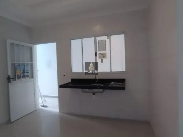 Sobrado com 168m² 4 quartos e 2 banheiros, à venda, no bairro Residencial São Francisco em São José dos Campos